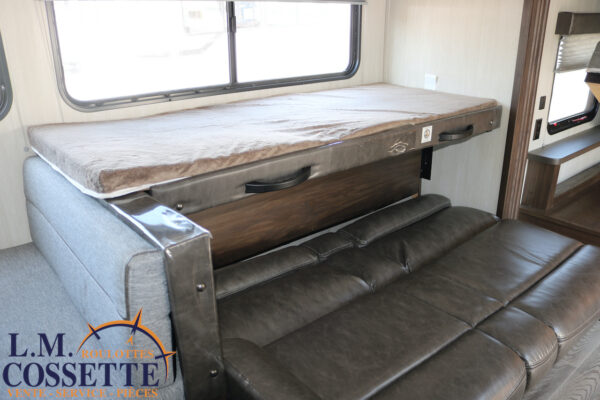 Wolf Pup 18 TO 2019-LM Cossette inc. vr-roulotte-fifth wheel-cargo-arctic wolf -Remote-Clipper-cherokee-grey wolf-wolf pup-kodiak cub-aspen trail-dutchmen-forest river-freedom express select-coachmen-apex nano -Trois-Rivières