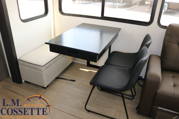 Arctic Wolf 289 PANO 2026-LM Cossette inc. vr-roulotte-fifth wheel-cargo-arctic wolf -Remote-Clipper-cherokee-grey wolf-wolf pup-kodiak cub-aspen trail-dutchmen-forest river-freedom express select-coachmen-apex nano -Trois-Rivières