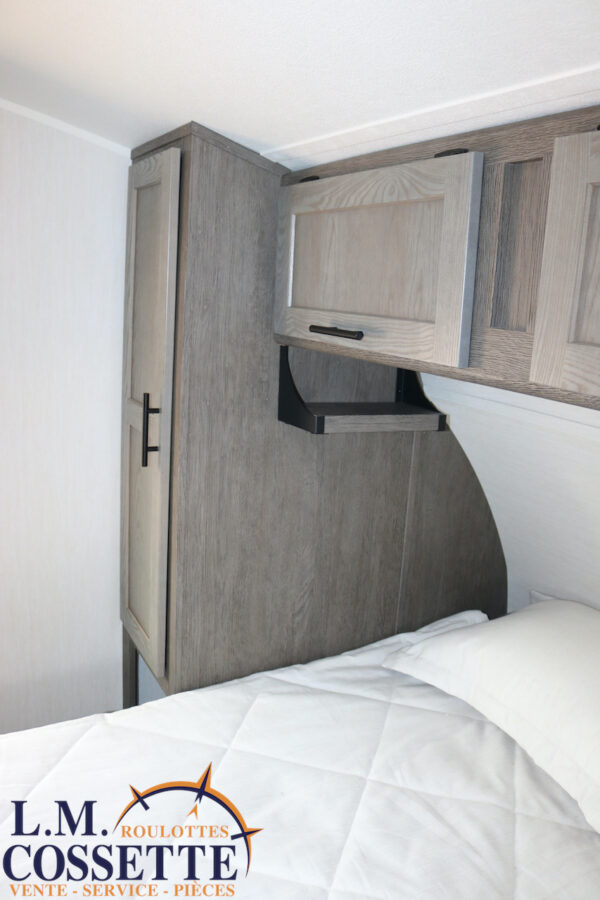Arctic Wolf 289 PANO 2026-LM Cossette inc. vr-roulotte-fifth wheel-cargo-arctic wolf -Remote-Clipper-cherokee-grey wolf-wolf pup-kodiak cub-aspen trail-dutchmen-forest river-freedom express select-coachmen-apex nano -Trois-Rivières