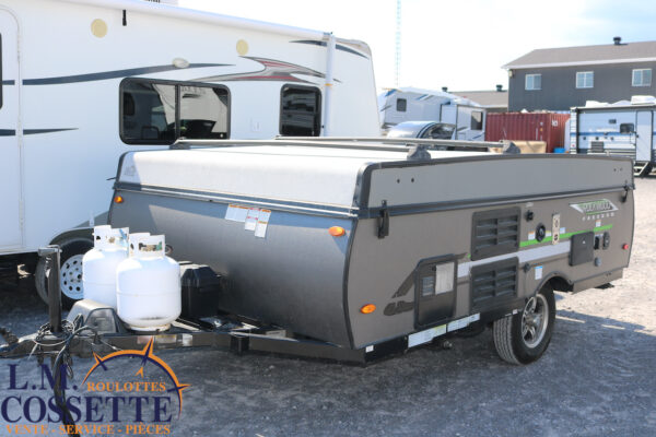 Rockwood 1980 2020 --LM Cossette inc. vr-roulotte-fifth wheel-cargo-arctic wolf -Remote-Clipper-cherokee-grey wolf-wolf pup-kodiak cub-aspen trail-dutchmen-forest river-freedom express select-coachmen-apex nano -Trois-Rivières