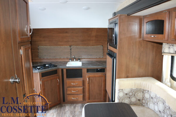Jayco Hummingbird 17 RK 2017-LM Cossette inc. vr-roulotte-fifth wheel-cargo-arctic wolf -Remote-Clipper-cherokee-grey wolf-wolf pup-kodiak cub-aspen trail-dutchmen-forest river-freedom express select-coachmen-apex nano -Trois-Rivières