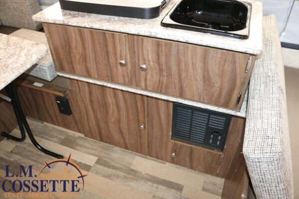 Viking 2308 STLS 2018-LM Cossette inc. vr-roulotte-fifth wheel-cargo-arctic wolf -Remote-Clipper-cherokee-grey wolf-wolf pup-kodiak cub-aspen trail-dutchmen-forest river-freedom express select-coachmen-apex nano -Trois-Rivières