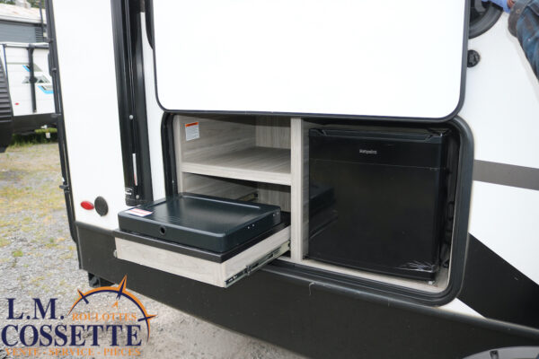 Passport 221 BH 2023-LM Cossette inc. vr-roulotte-fifth wheel-cargo-arctic wolf -Remote-Clipper-cherokee-grey wolf-wolf pup-kodiak cub-aspen trail-dutchmen-forest river-freedom express select-coachmen-apex nano -Trois-Rivières