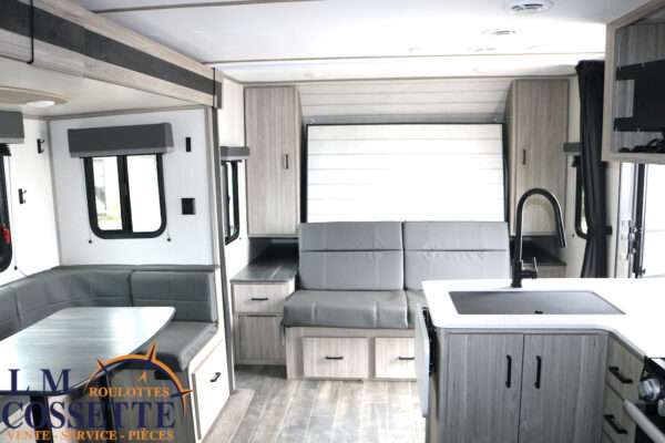 Passport 221 BH 2023-LM Cossette inc. vr-roulotte-fifth wheel-cargo-arctic wolf -Remote-Clipper-cherokee-grey wolf-wolf pup-kodiak cub-aspen trail-dutchmen-forest river-freedom express select-coachmen-apex nano -Trois-Rivières