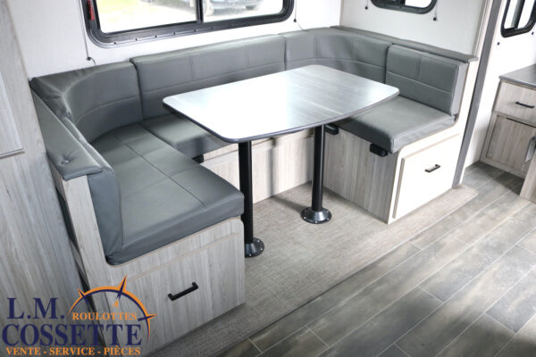 Passport 221 BH 2023-LM Cossette inc. vr-roulotte-fifth wheel-cargo-arctic wolf -Remote-Clipper-cherokee-grey wolf-wolf pup-kodiak cub-aspen trail-dutchmen-forest river-freedom express select-coachmen-apex nano -Trois-Rivières