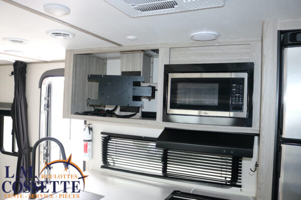Passport 221 BH 2023-LM Cossette inc. vr-roulotte-fifth wheel-cargo-arctic wolf -Remote-Clipper-cherokee-grey wolf-wolf pup-kodiak cub-aspen trail-dutchmen-forest river-freedom express select-coachmen-apex nano -Trois-Rivières