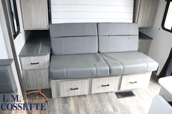 Passport 221 BH 2023-LM Cossette inc. vr-roulotte-fifth wheel-cargo-arctic wolf -Remote-Clipper-cherokee-grey wolf-wolf pup-kodiak cub-aspen trail-dutchmen-forest river-freedom express select-coachmen-apex nano -Trois-Rivières