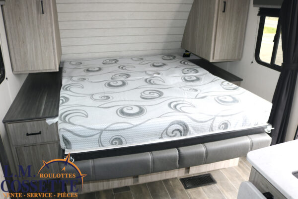 Passport 221 BH 2023-LM Cossette inc. vr-roulotte-fifth wheel-cargo-arctic wolf -Remote-Clipper-cherokee-grey wolf-wolf pup-kodiak cub-aspen trail-dutchmen-forest river-freedom express select-coachmen-apex nano -Trois-Rivières