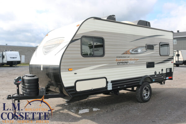 Autumn Ridge 17 RD 2017-LM Cossette inc. vr-roulotte-fifth wheel-cargo-arctic wolf -Remote-Clipper-cherokee-grey wolf-wolf pup-kodiak cub-aspen trail-dutchmen-forest river-freedom express select-coachmen-apex nano -Trois-Rivières