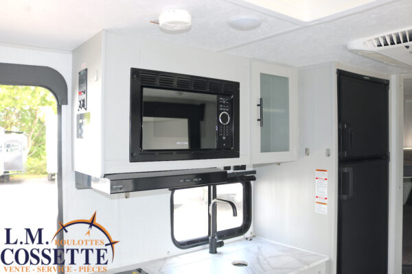 Wildwood 178 BHSK 2022-LM Cossette inc. vr-roulotte-fifth wheel-cargo-arctic wolf -Remote-Clipper-cherokee-grey wolf-wolf pup-kodiak cub-aspen trail-dutchmen-forest river-freedom express select-coachmen-apex nano -Trois-Rivières