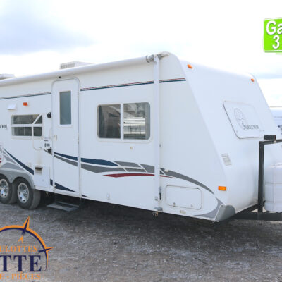 Surveyor 262 2005-LM Cossette inc. vr-roulotte-fifth wheel-cargo-arctic wolf -Remote-Clipper-cherokee-grey wolf-wolf pup-kodiak cub-aspen trail-dutchmen-forest river-freedom express select-coachmen-apex nano -Trois-Rivières