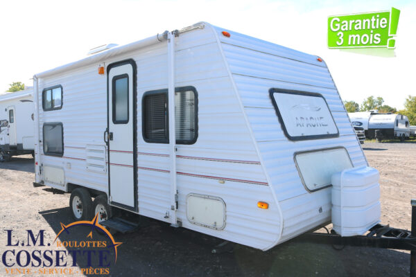 Apache 21 2001-LM Cossette inc. vr-roulotte-fifth wheel-cargo-arctic wolf -Remote-Clipper-cherokee-grey wolf-wolf pup-kodiak cub-aspen trail-dutchmen-forest river-freedom express select-coachmen-apex nano -Trois-Rivières-fond