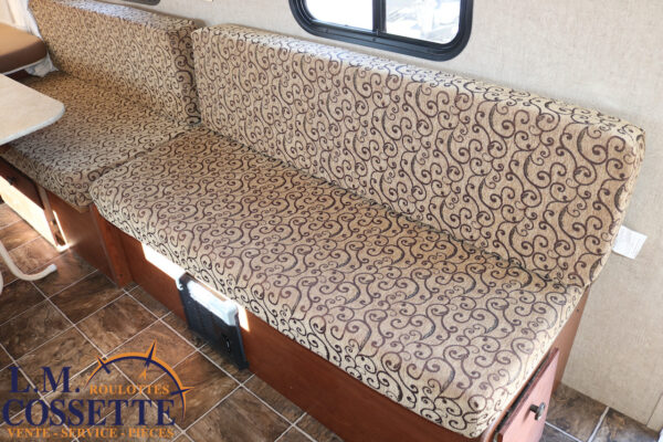 Sportsmen 16 RBT 2013-LM Cossette inc. vr-roulotte-fifth wheel-cargo-arctic wolf -Remote-Clipper-cherokee-grey wolf-wolf pup-kodiak cub-aspen trail-dutchmen-forest river-freedom express select-coachmen-apex nano -Trois-Rivières-fond
