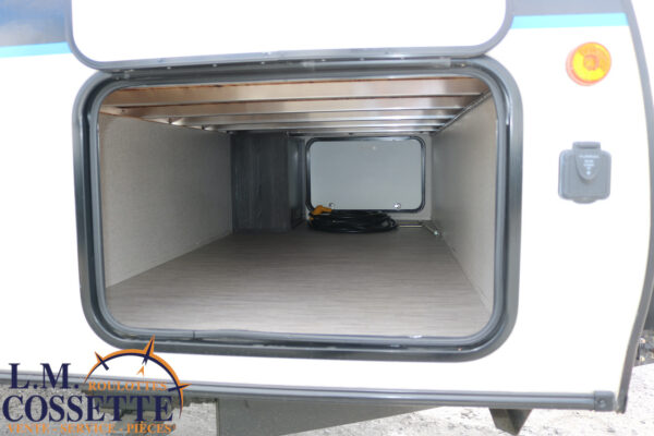 Kodiak 185 MB 2018-LM Cossette inc. vr-roulotte-fifth wheel-cargo-arctic wolf -Remote-Clipper-cherokee-grey wolf-wolf pup-kodiak cub-aspen trail-dutchmen-forest river-freedom express select-coachmen-apex nano -Trois-Rivières-fond