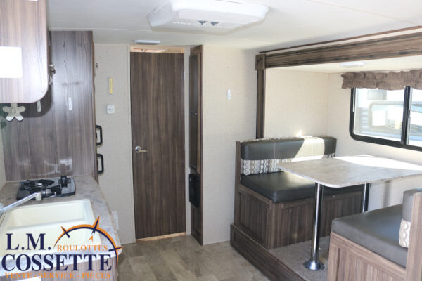 Apex Nano 191 RBS 2017-LM Cossette inc. vr-roulotte-fifth wheel-cargo-arctic wolf -Remote-Clipper-cherokee-grey wolf-wolf pup-kodiak cub-aspen trail-dutchmen-forest river-freedom express select-coachmen-apex nano -Trois-Rivières-fond