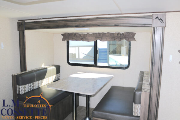 Apex Nano 191 RBS 2017-LM Cossette inc. vr-roulotte-fifth wheel-cargo-arctic wolf -Remote-Clipper-cherokee-grey wolf-wolf pup-kodiak cub-aspen trail-dutchmen-forest river-freedom express select-coachmen-apex nano -Trois-Rivières-fond