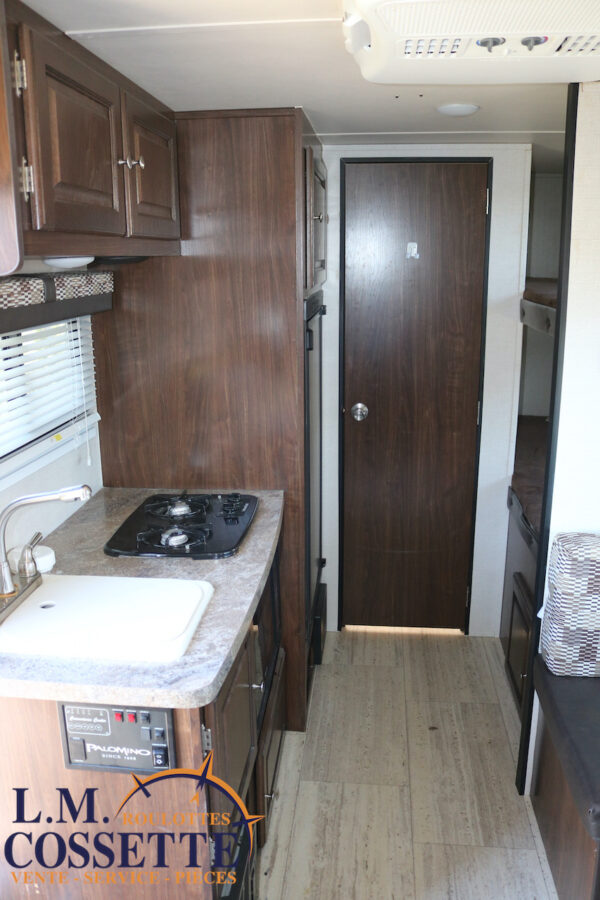 Palomini 177 BH 2019-LM Cossette inc. vr-roulotte-fifth wheel-cargo-arctic wolf -Remote-Clipper-cherokee-grey wolf-wolf pup-kodiak cub-aspen trail-dutchmen-forest river-freedom express select-coachmen-apex nano -Trois-Rivières-fond