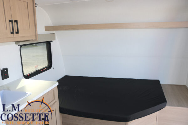 Aspen Trail 13 RD 2026-LM Cossette inc. vr-roulotte-fifth wheel-cargo-arctic wolf -Remote-Clipper-cherokee-grey wolf-wolf pup-kodiak cub-aspen trail-dutchmen-forest river-freedom express select-coachmen-apex nano -Trois-Rivières-fond-fond-fond