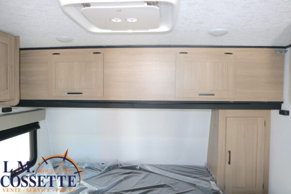 Aspen Trail 13 FB 2026-LM Cossette inc. vr-roulotte-fifth wheel-cargo-arctic wolf -Remote-Clipper-cherokee-grey wolf-wolf pup-kodiak cub-aspen trail-dutchmen-forest river-freedom express select-coachmen-apex nano -Trois-Rivières-fond-fond-fond