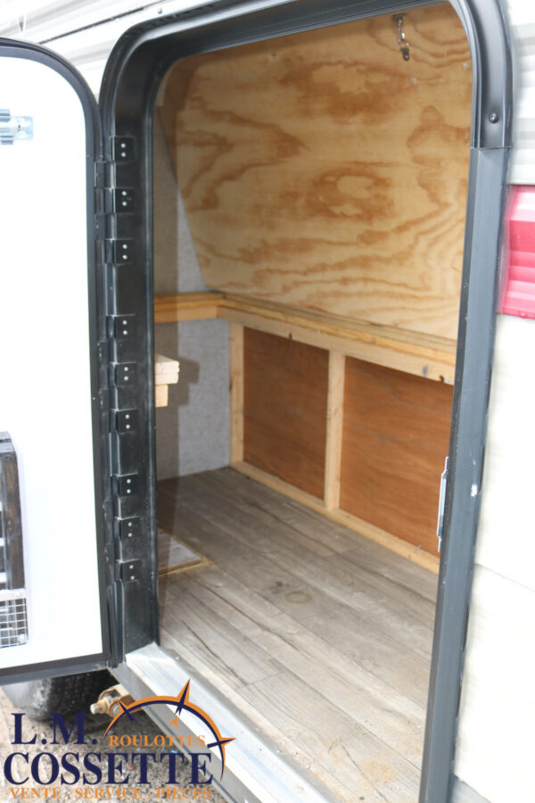 Wolf Pup 16 BHS 2019-LM Cossette inc. vr-roulotte-fifth wheel-cargo-arctic wolf -Remote-Clipper-cherokee-grey wolf-wolf pup-kodiak cub-aspen trail-dutchmen-forest river-freedom express select-coachmen-apex nano -Trois-Rivières-fond-fond-fond