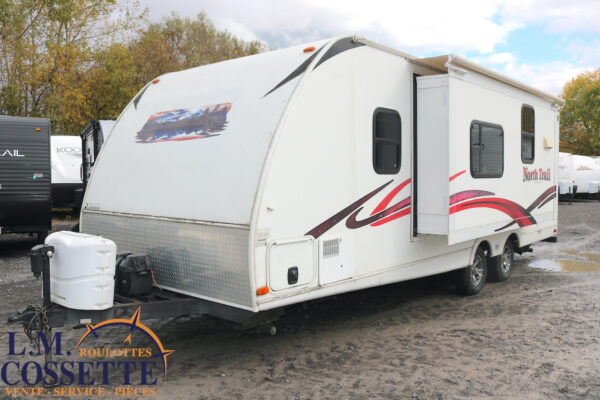 North Trail 24 RBS 2012-LM Cossette inc. vr-roulotte-fifth wheel-cargo-arctic wolf -Remote-Clipper-cherokee-grey wolf-wolf pup-kodiak cub-aspen trail-dutchmen-forest river-freedom express select-coachmen-apex nano -Trois-Rivières-fond-fond-fond