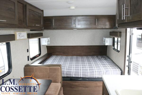 Wolf Pup 16 BHS 2019-LM Cossette inc. vr-roulotte-fifth wheel-cargo-arctic wolf -Remote-Clipper-cherokee-grey wolf-wolf pup-kodiak cub-aspen trail-dutchmen-forest river-freedom express select-coachmen-apex nano -Trois-Rivières-fond-fond-fond