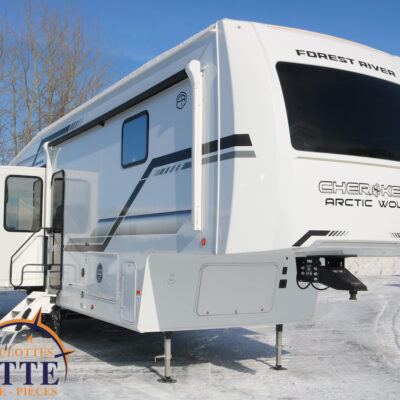Arctic Wolf 3250 Suite 2026-LM Cossette inc. vr-roulotte-fifth wheel-cargo-arctic wolf -Remote-Clipper-cherokee-grey wolf-wolf pup-kodiak cub-aspen trail-dutchmen-forest river-coachmen-apex nano -arctic wolf-Trois-Rivières