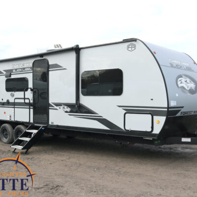 Grey Wolf 26 KFBL 2026 Édition Black Label -LM Cossette inc. vr-roulotte-fifth wheel-cargo-arctic wolf -Remote-Clipper-cherokee-grey wolf-wolf pup-kodiak cub-aspen trail-dutchmen-forest river-coachmen-apex nano -arctic wolf-Trois-Rivières-fond-fond