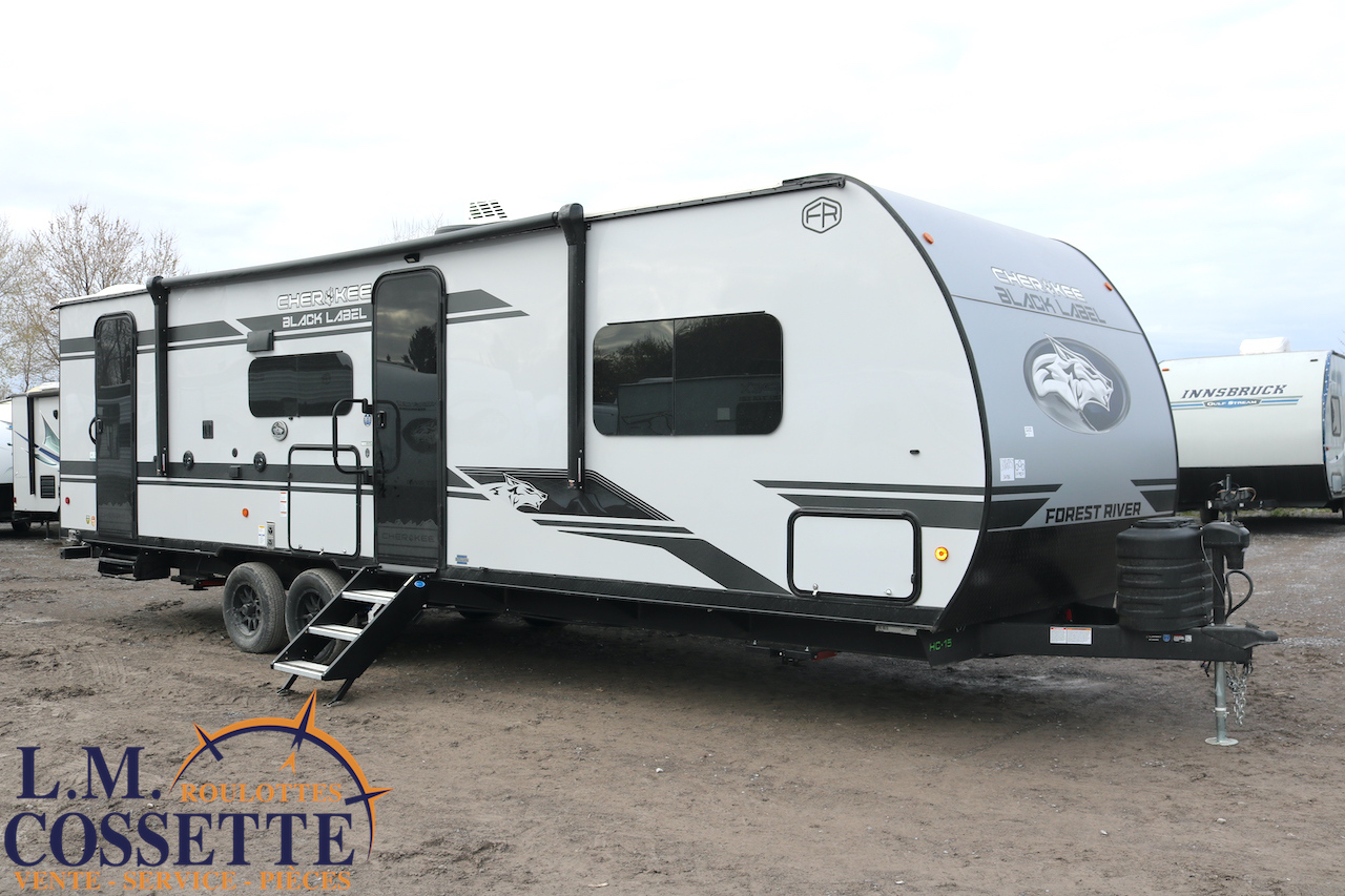 Grey Wolf 26 KFBL 2026 Édition Black Label -LM Cossette inc. vr-roulotte-fifth wheel-cargo-arctic wolf -Remote-Clipper-cherokee-grey wolf-wolf pup-kodiak cub-aspen trail-dutchmen-forest river-coachmen-apex nano -arctic wolf-Trois-Rivières-fond-fond